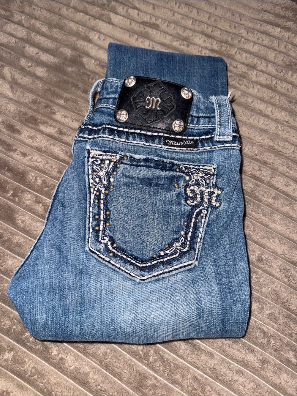 Miss Me Women's Light Blue Studded Embellished Pocket Boot Cut Jeans
